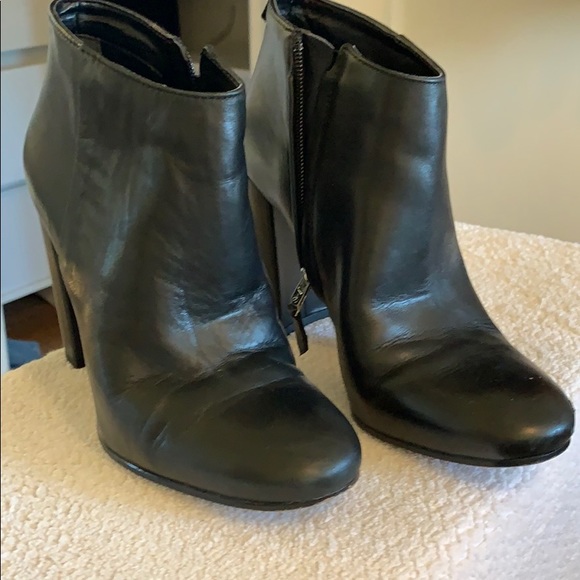 Sam Edelman booties - Picture 2 of 4